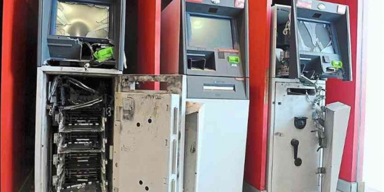 ATM robbery case: The robber hacked the server
