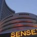 Investors lose Rs 2.3 lakh crore, down 670 points in Sensex