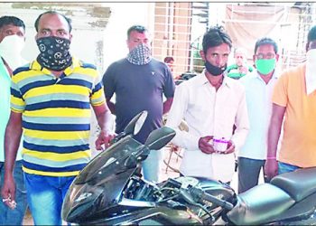 Rs 18 lakh worth of brown sugar seized, 2 arrested