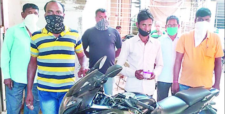 Rs 18 lakh worth of brown sugar seized, 2 arrested