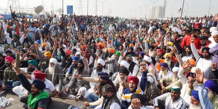 Agriculture Minister Narendra Singh Tomar will urge the farmers to work with the Center to end the agitation