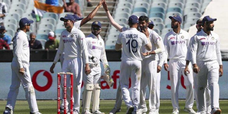 India were bowled out for 145 in the second Test of the match.