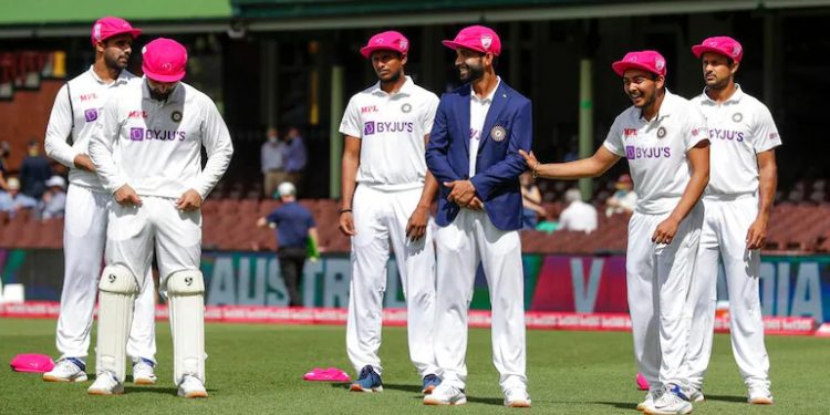 The third India-Australia Test, which was closed due to rain, began