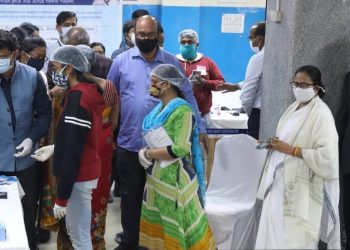 The Chief Minister stood in line with the people to get the ‘Health Companion’ card