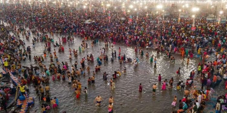 Mahakumbh 2025: Record: Almost 60 Crore Devotees Gather at Mahakumbh